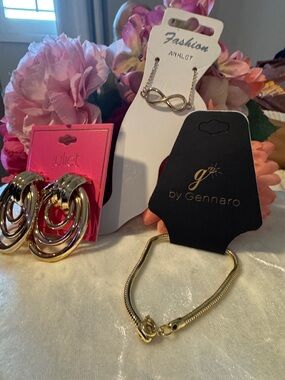 Gold Snake Chain Bracelet - Women's Jewelry #6